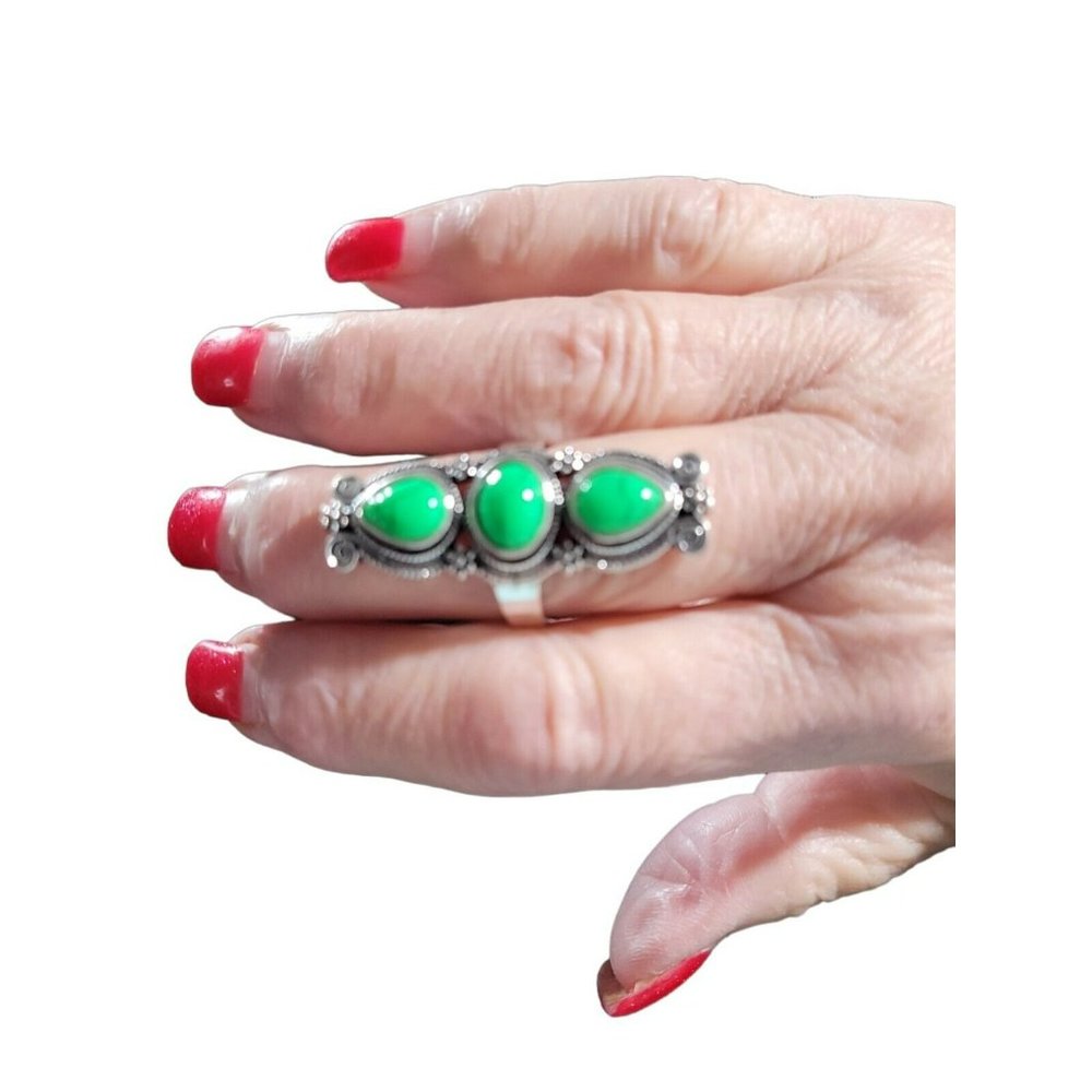 Women's Green Turquois Silver Tone Ring Size 8.5 Faux Stones Southwestern Ancien